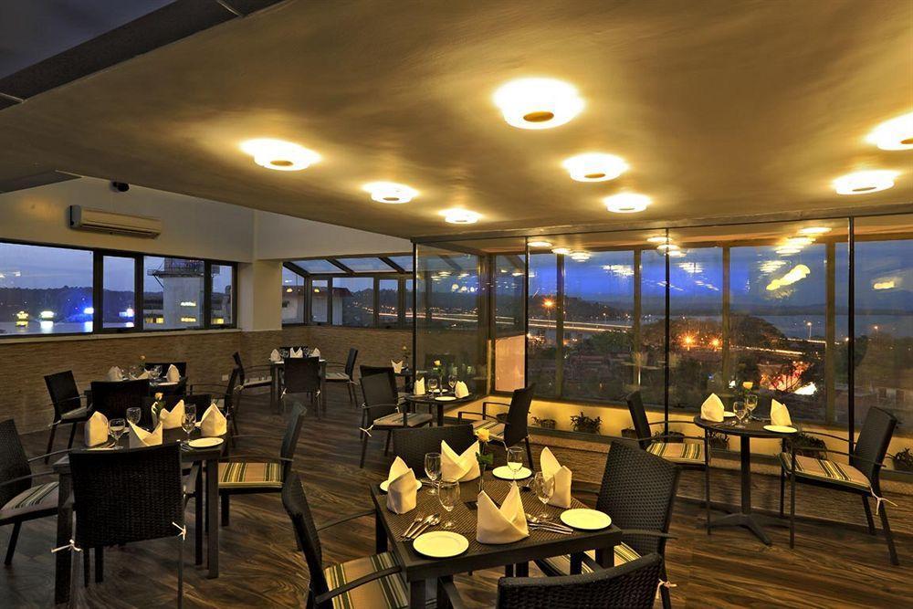 Country Inn Panjim Goa パナジ エクステリア 写真